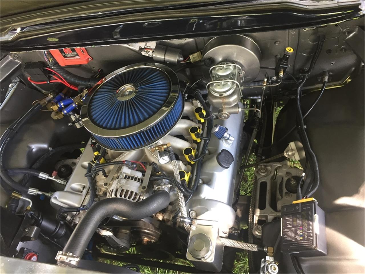 Ford-F100-1960-Bluewhite-Brown-40