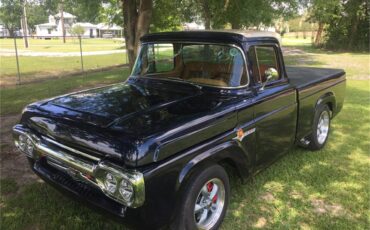 Ford-F100-1960-Bluewhite-Brown-8