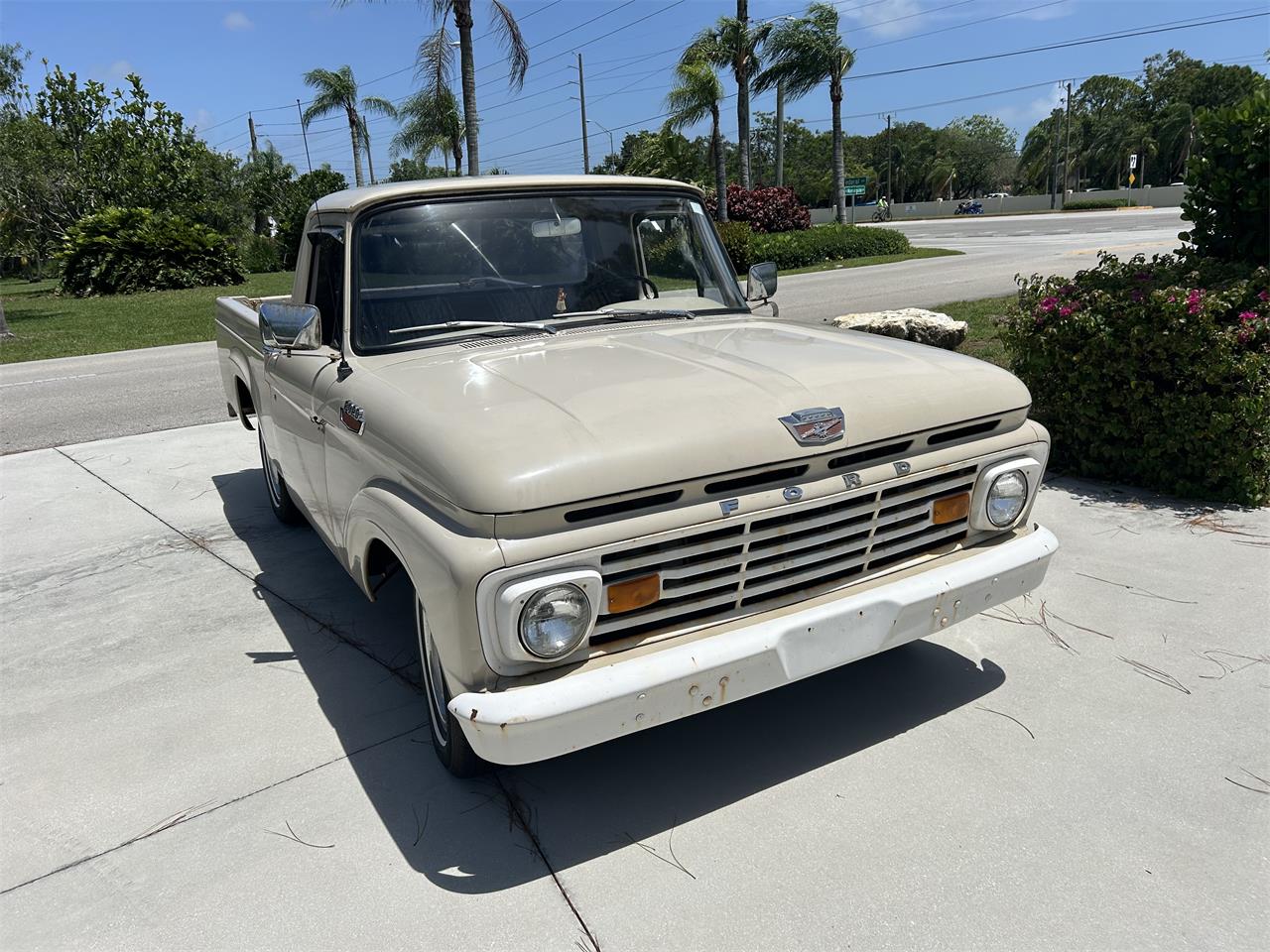 Ford-F100-1963-Beige-Beige-1