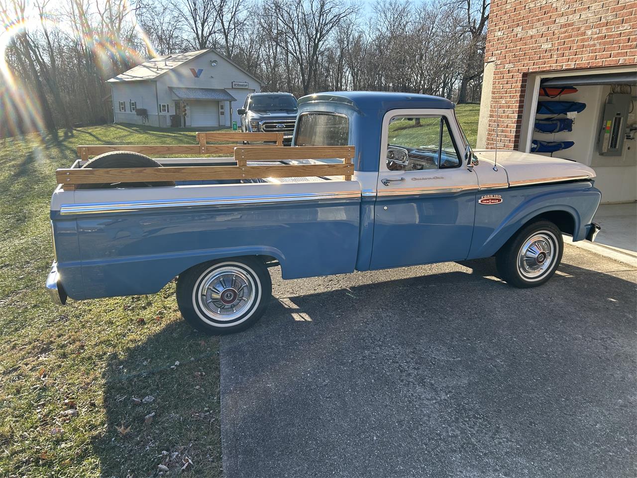 Ford-F100-1965-BlueWhite-BlueWhite-2