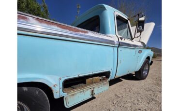 Ford-F100-1965-White-amp-Aqua-Tan-3