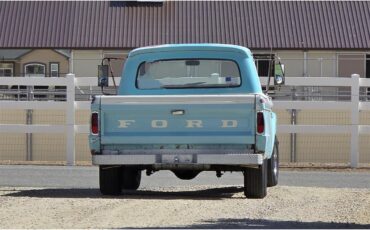 Ford-F100-1965-White-amp-Aqua-Tan-6