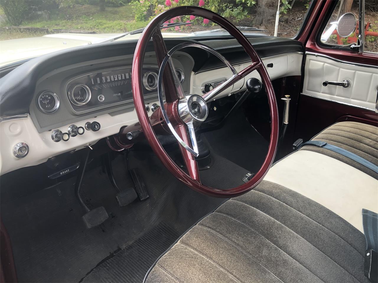 Ford-F100-1966-Burgundy-2-tone-wht-Burgundy-6