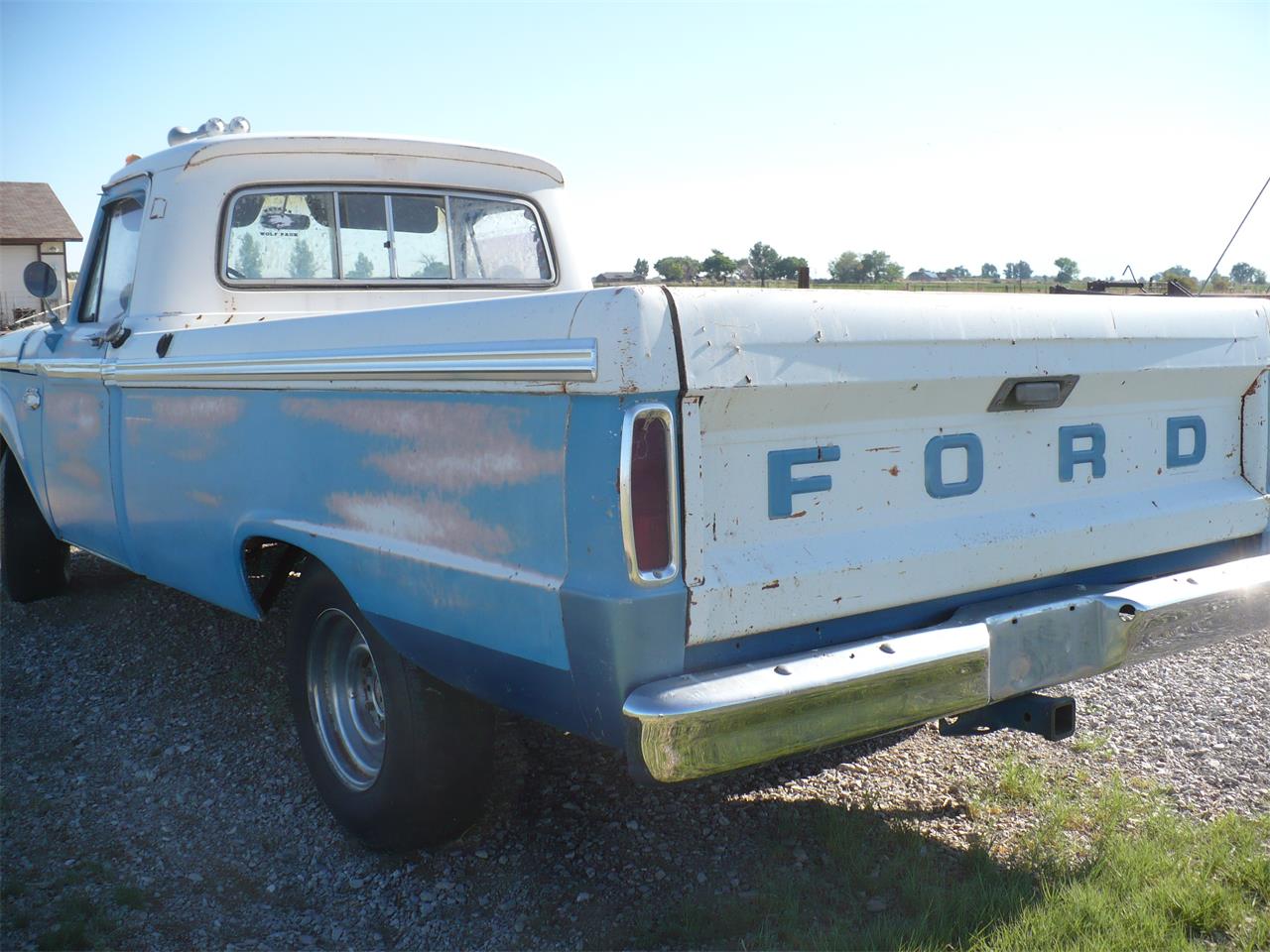 Ford-F100-1966-WhiteBlue-White-10