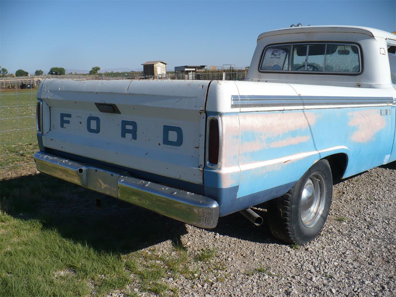 Ford-F100-1966-WhiteBlue-White-9
