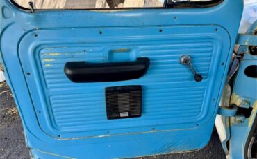 Ford-F100-1968-Blue-Patina-Blue-4