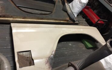 Ford-F100-1969-Pebble-Beige-Black-20