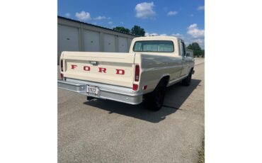 Ford-F100-1969-Pebble-Beige-Black-26