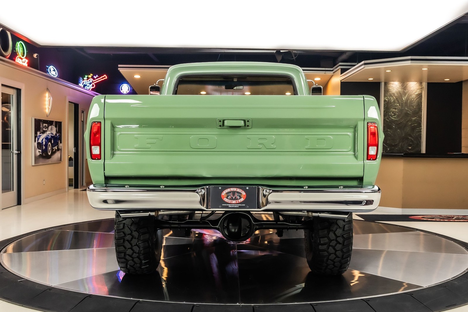 Ford-F100-1971-Pickup-Truck-14