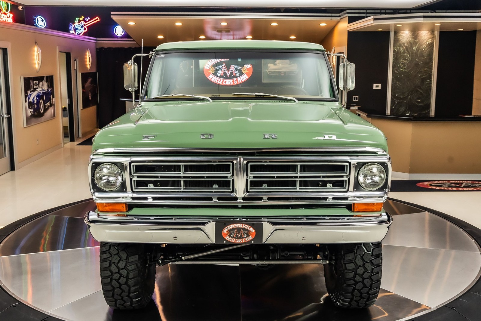 Ford-F100-1971-Pickup-Truck-8