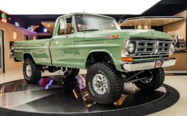 Ford-F100-1971-Pickup-Truck-9