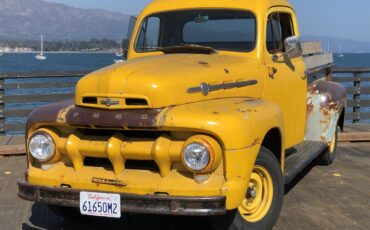 Ford-F2-1951-Yellow-Brown-2