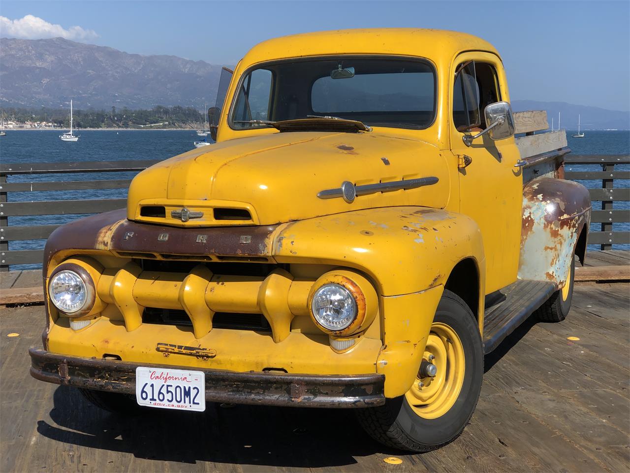 Ford-F2-1951-Yellow-Brown-2