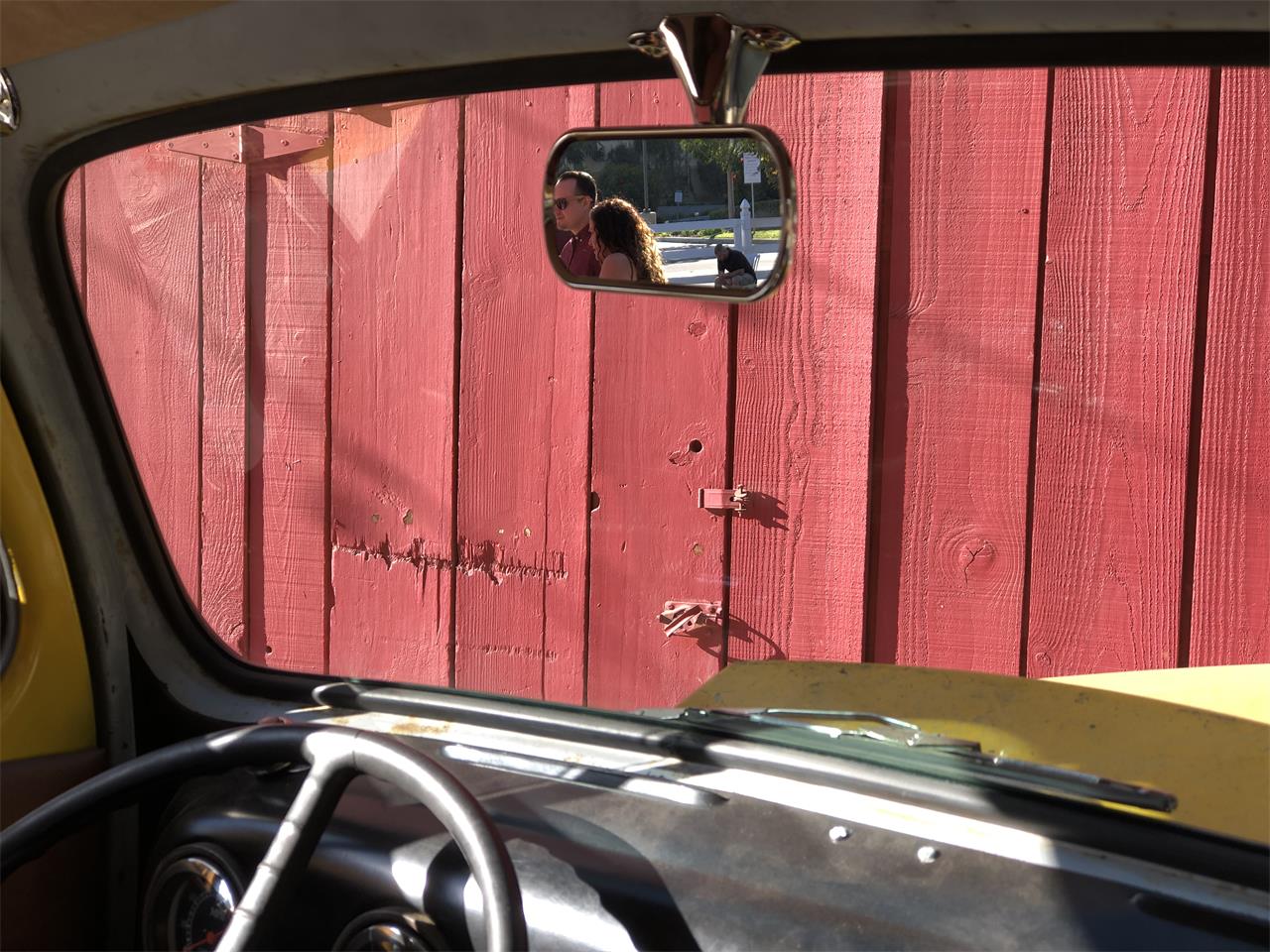 Ford-F2-1951-Yellow-Brown-3