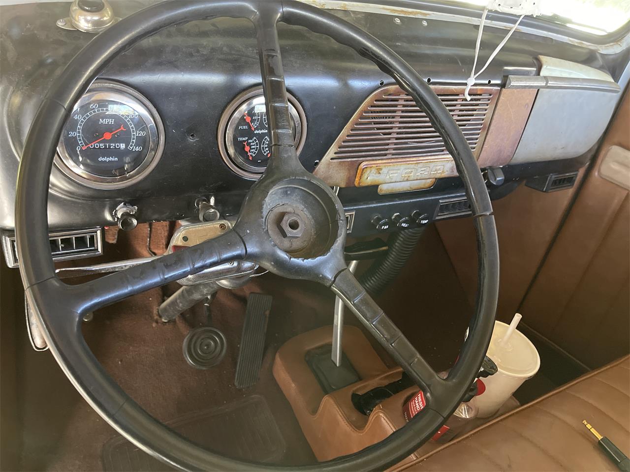 Ford-F2-1951-Yellow-Brown-8