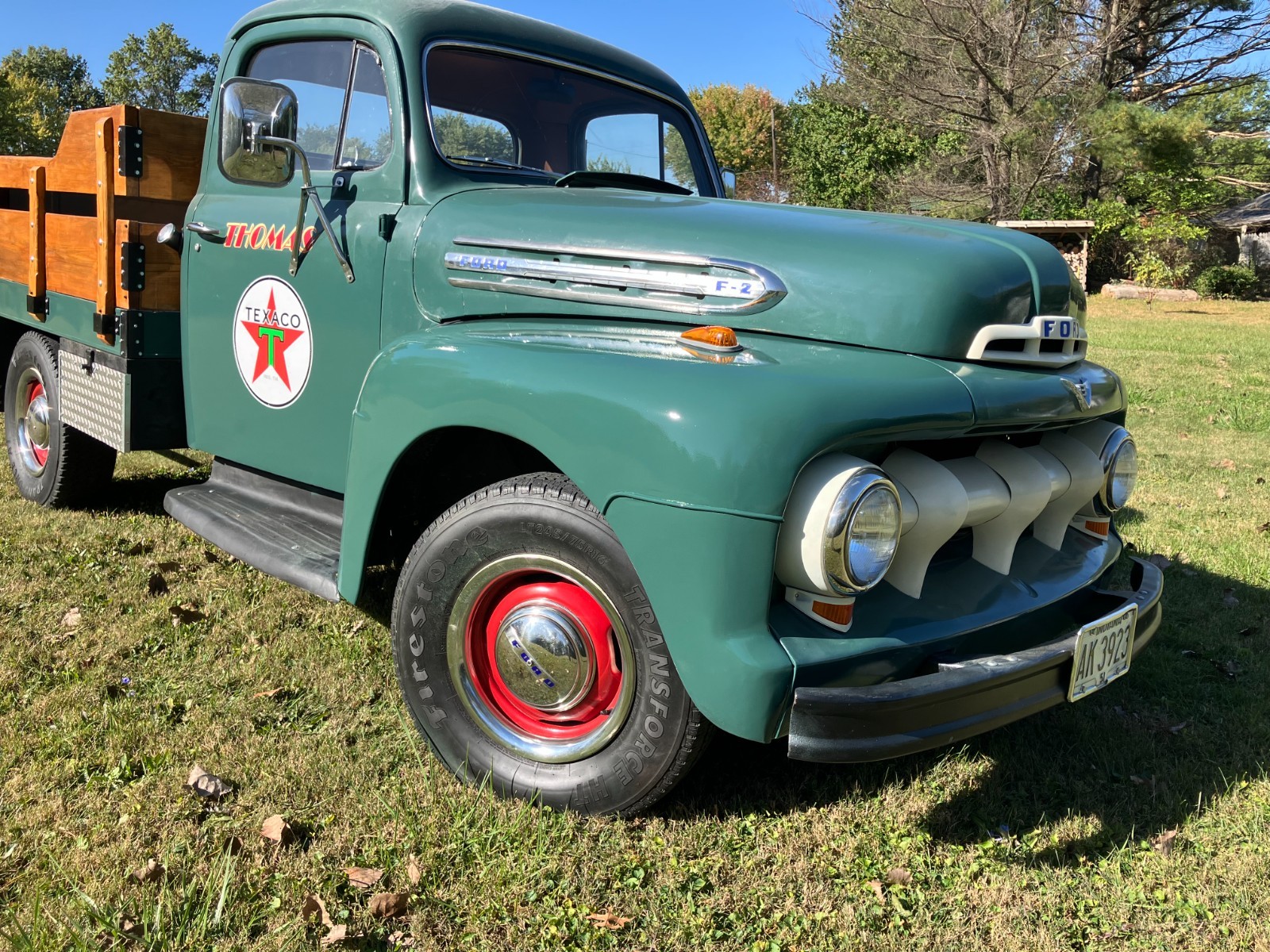 Ford-F2-34-Ton-1951-Stake-bed-1