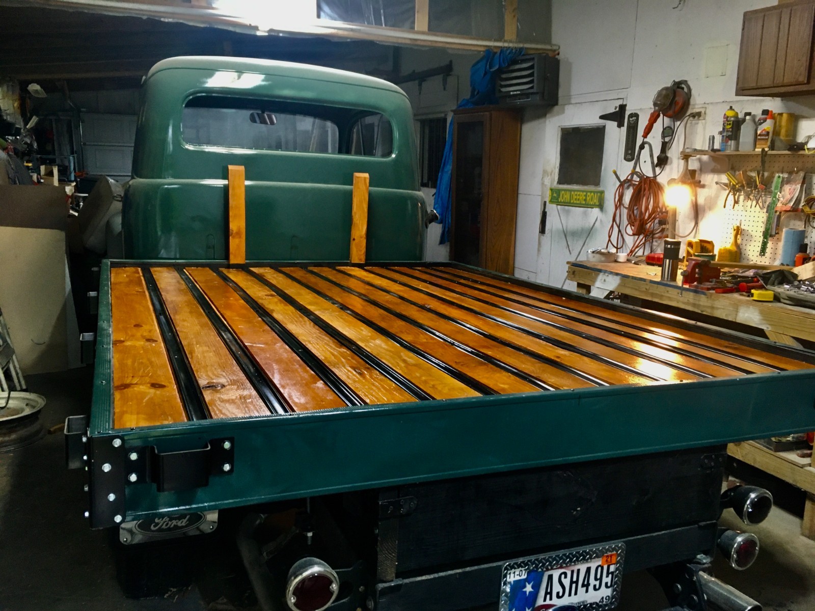 Ford-F2-34-Ton-1951-Stake-bed-5