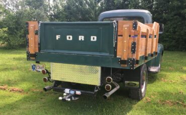 Ford-F2-34-Ton-1951-Stake-bed-6