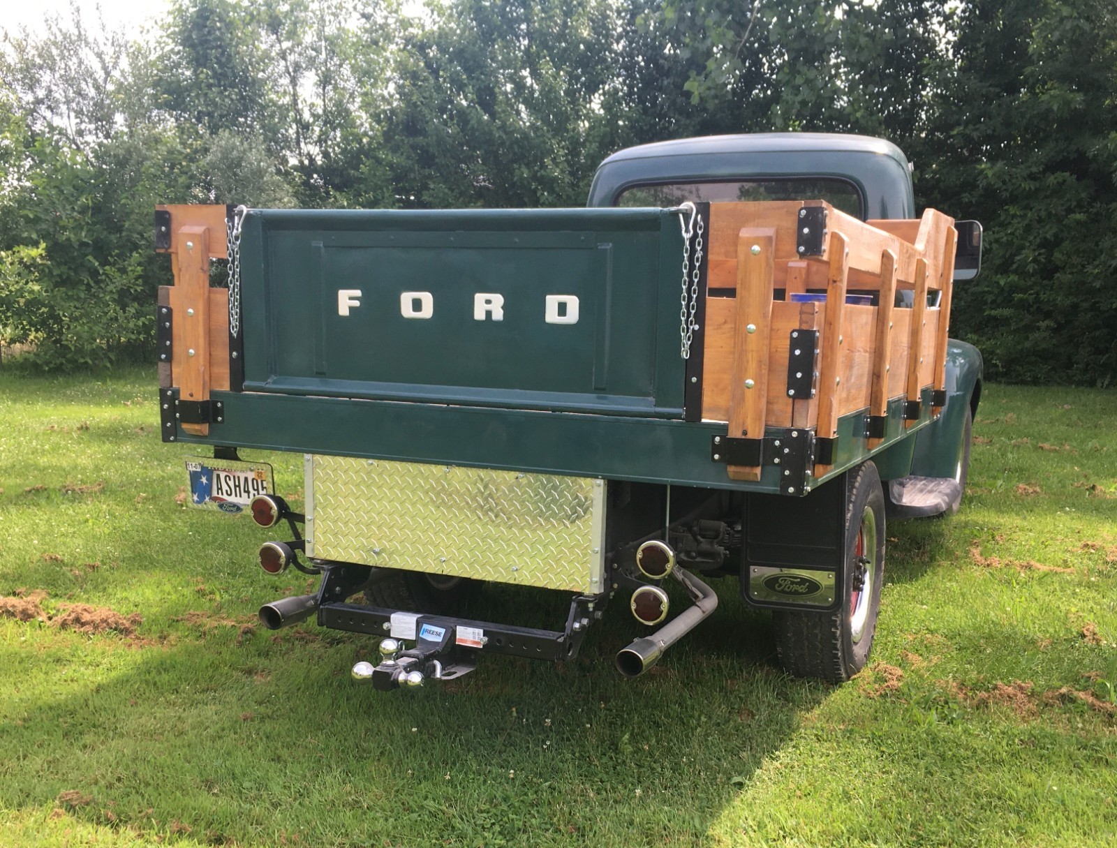Ford-F2-34-Ton-1951-Stake-bed-6