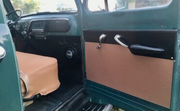 Ford-F2-34-Ton-1951-Stake-bed-9