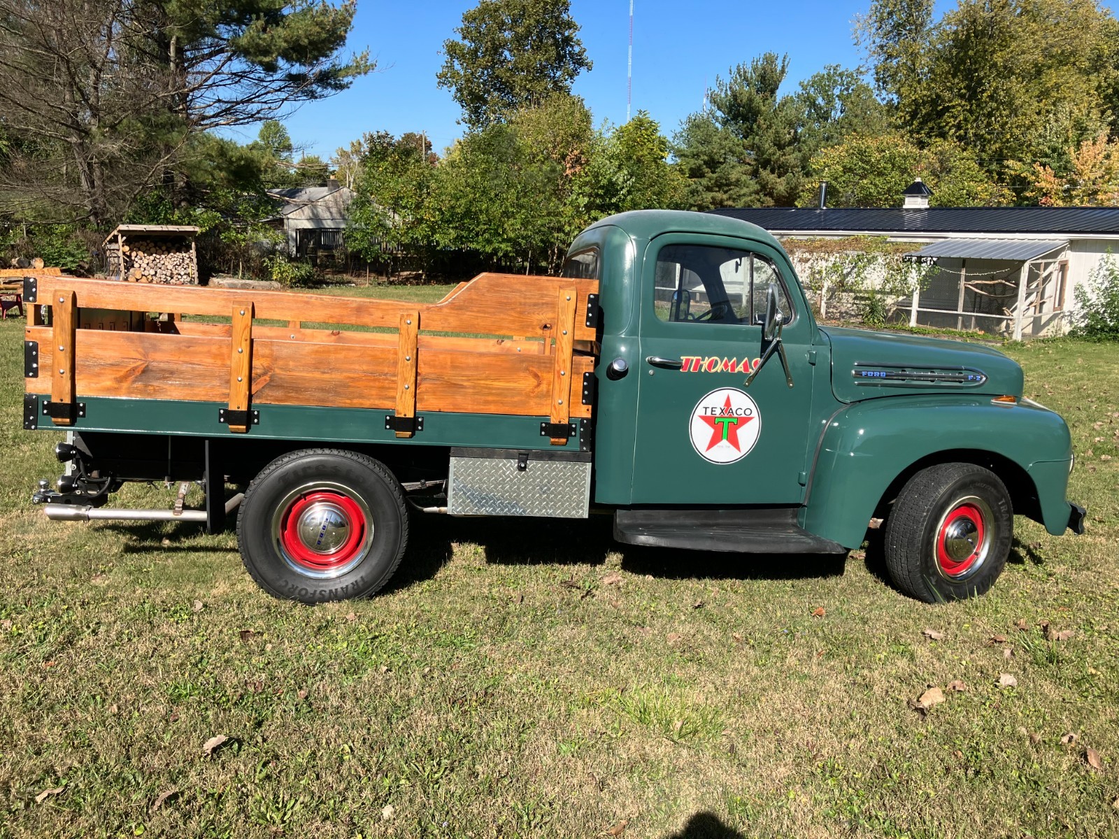 Ford-F2-34-Ton-1951-Stake-bed