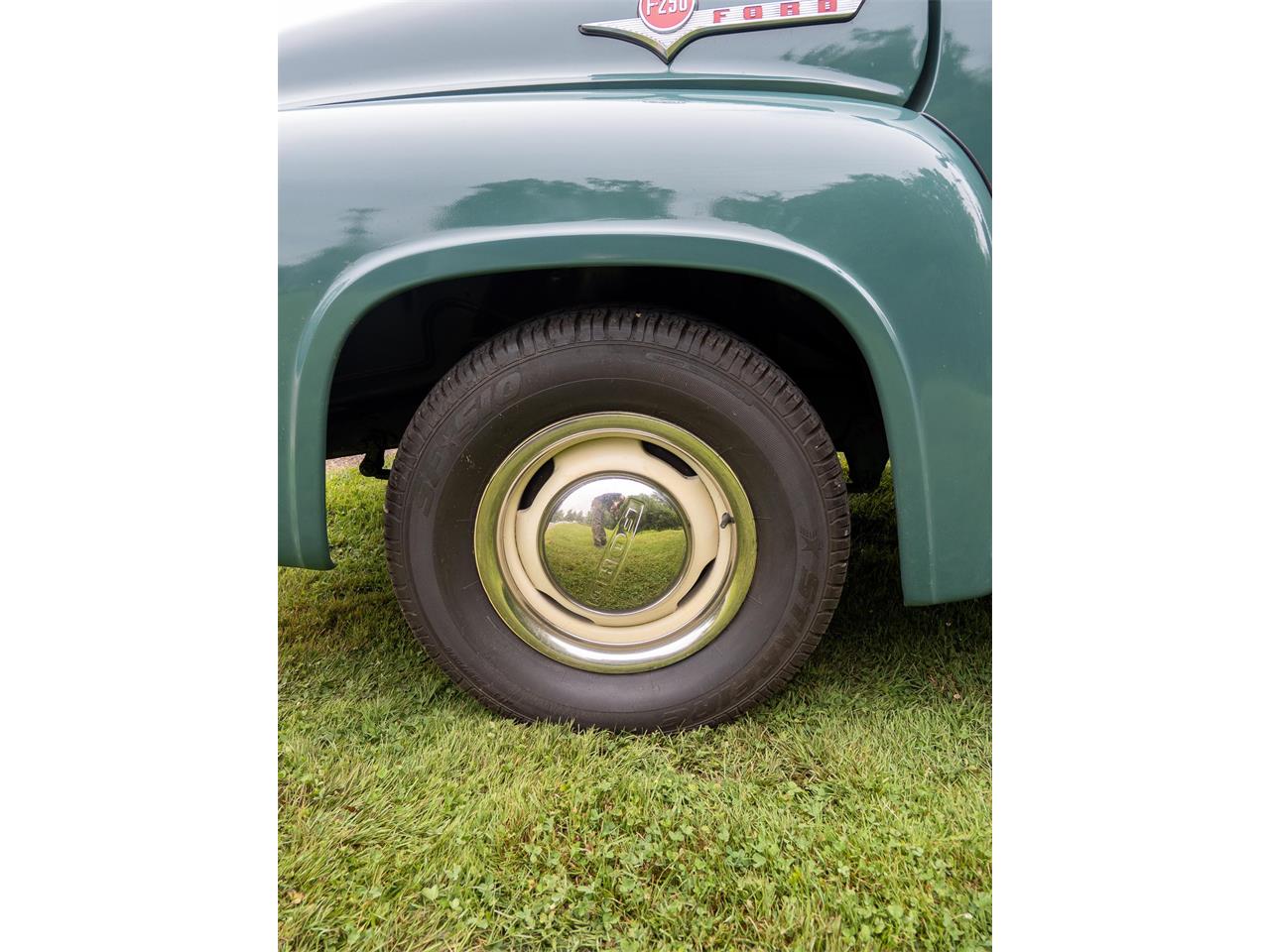 Ford-F250-1956-Green-Tan-27