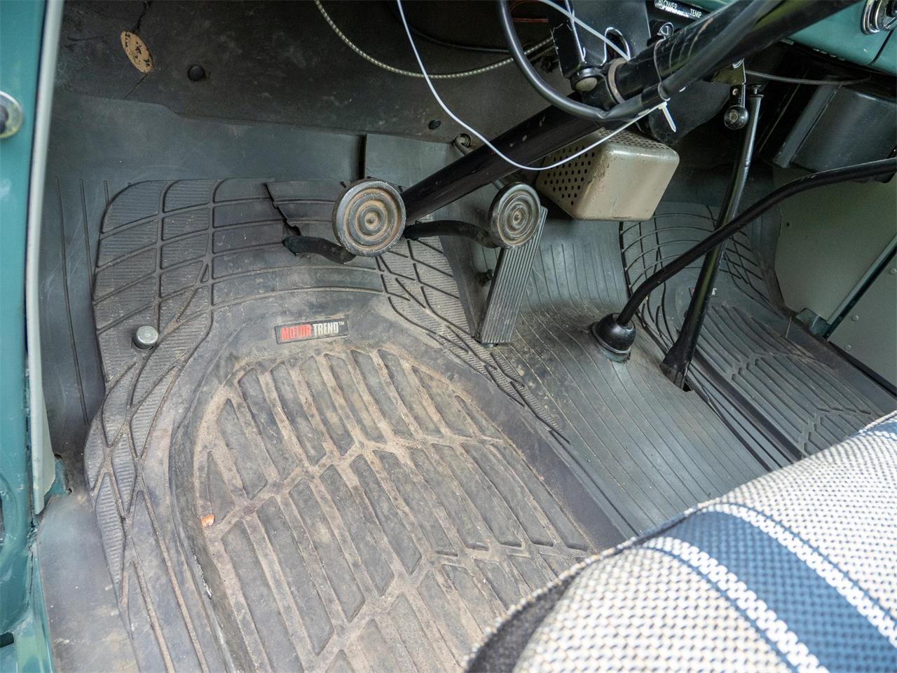 Ford-F250-1956-Green-Tan-30