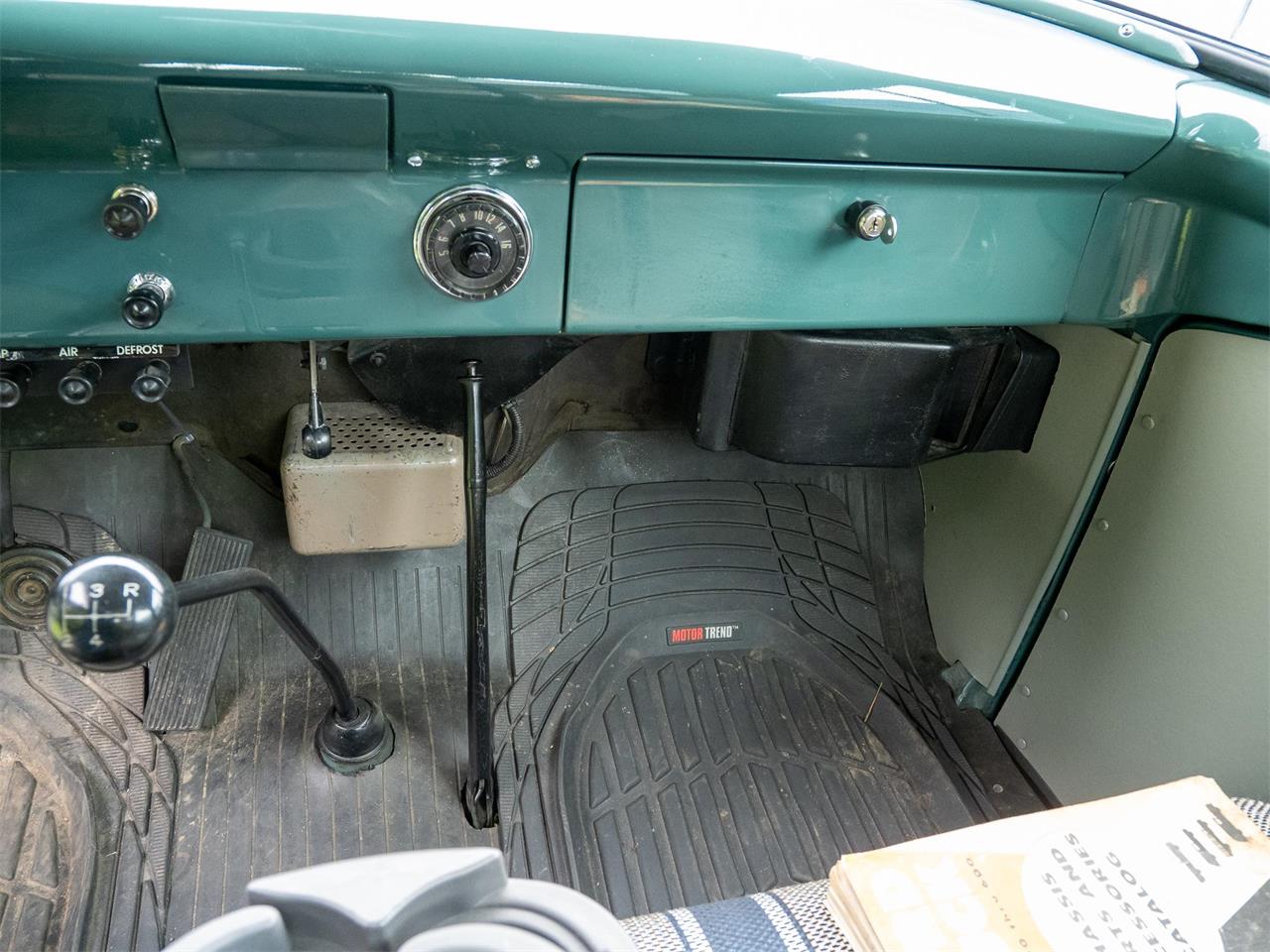 Ford-F250-1956-Green-Tan-34