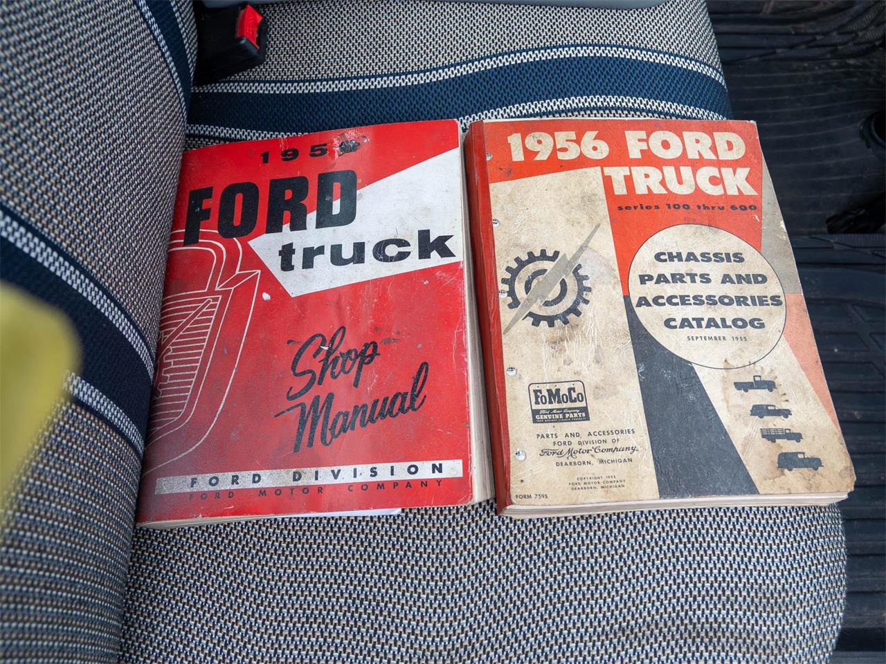 Ford-F250-1956-Green-Tan-45