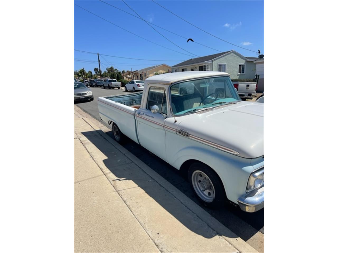 Ford-F250-1964-Blue-amp-white-two-Ton-White-2