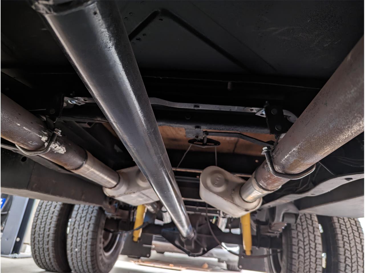 Ford-F250-1965-Black-gray-12
