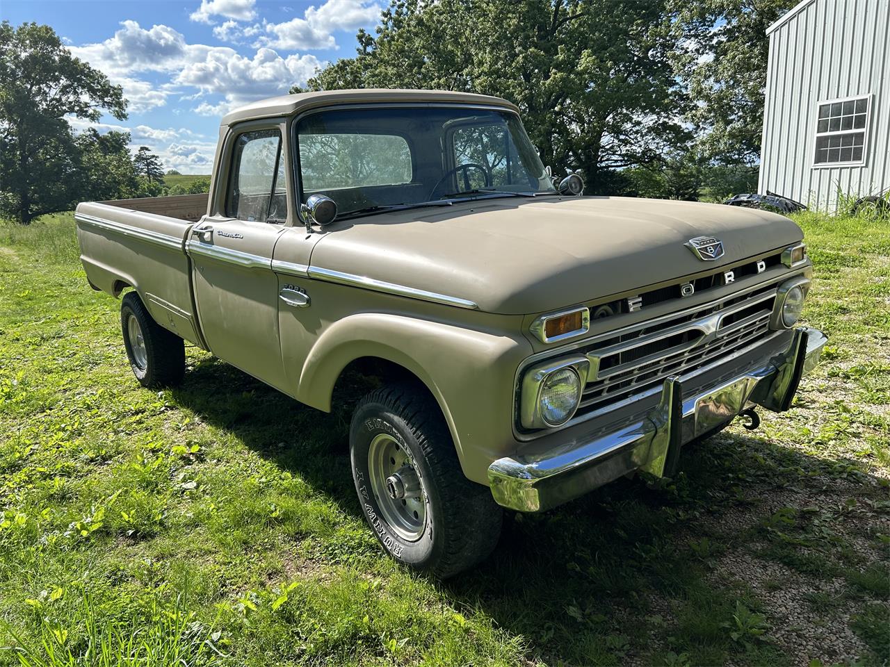 Ford-F250-1966-Tan-Tan-3