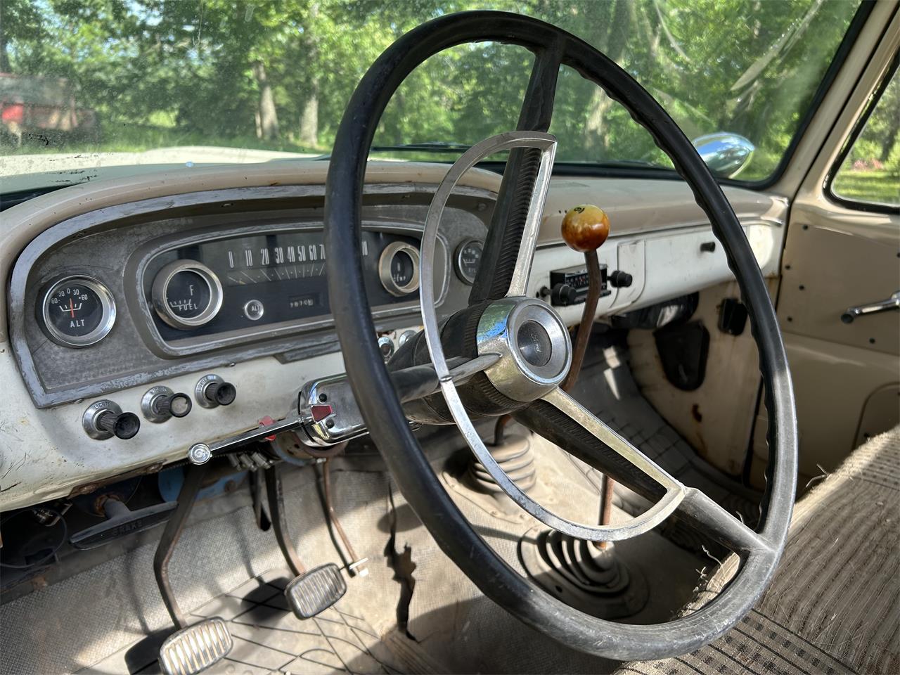 Ford-F250-1966-Tan-Tan-9