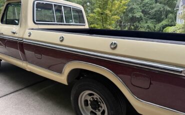 Ford-F250-1979-Cream-amp-Maroon-Maroon-amp-Black-10