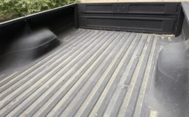 Ford-F250-1979-Cream-amp-Maroon-Maroon-amp-Black-31