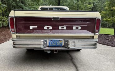 Ford-F250-1979-Cream-amp-Maroon-Maroon-amp-Black-9