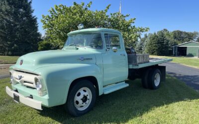 Ford F350 1956