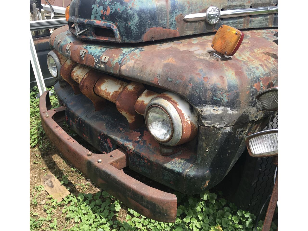 Ford-F5-1952-4