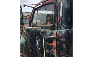 Ford-F5-1952-9