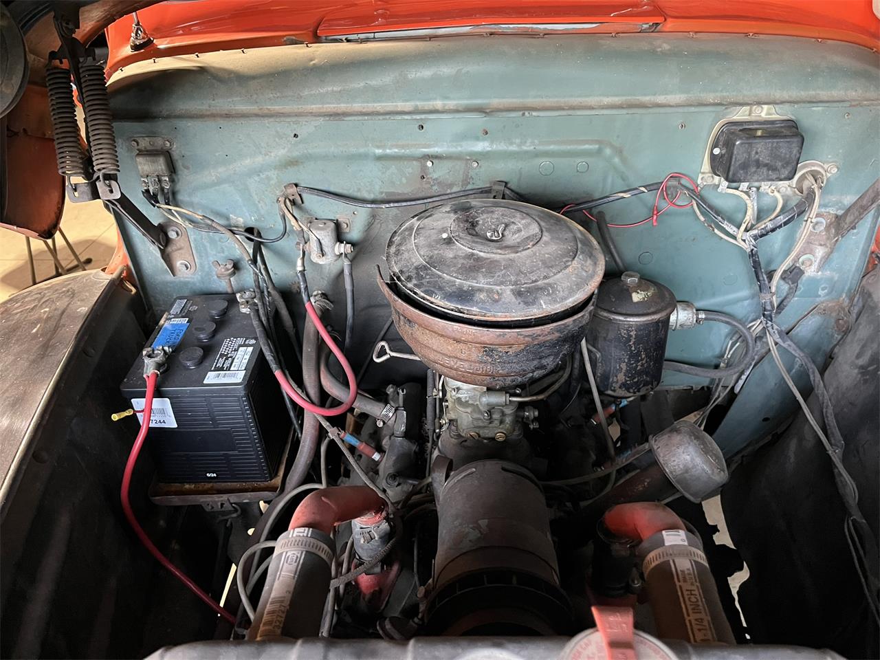 Ford-F5-1952-orange-and-black-brown-10