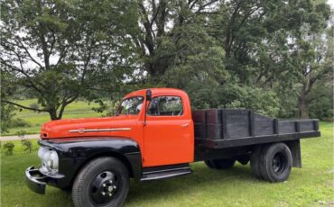 Ford-F5-1952-orange-and-black-brown-6