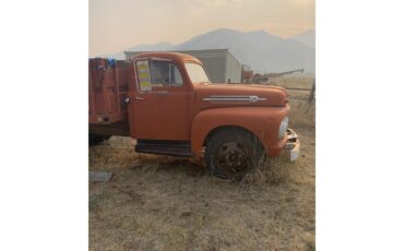 Ford-F5-1952-red-4