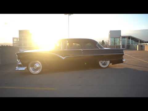 Ford-Fairlane-1955-Black-Red-1