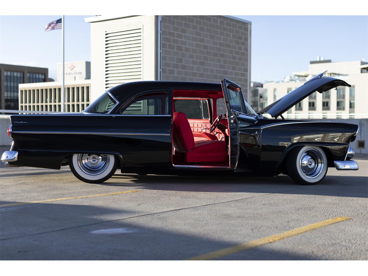 Ford-Fairlane-1955-Black-Red-28
