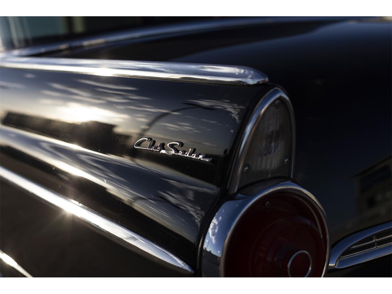 Ford-Fairlane-1955-Black-Red-36