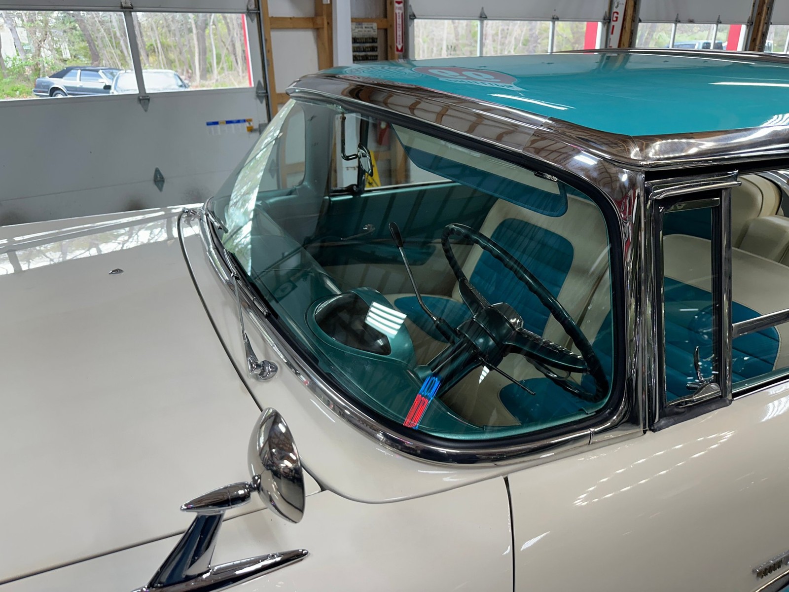 Ford-Fairlane-1955-Sedan-24