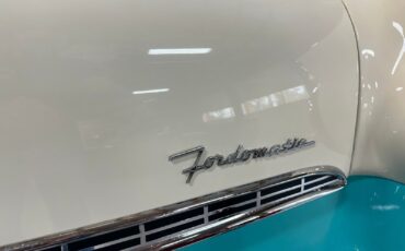 Ford-Fairlane-1955-Sedan-28
