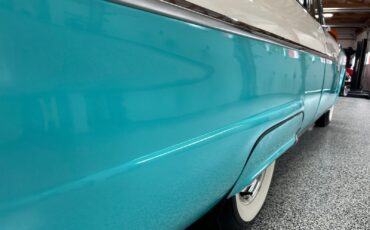 Ford-Fairlane-1955-Sedan-32