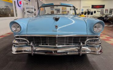 Ford-Fairlane-1956-6
