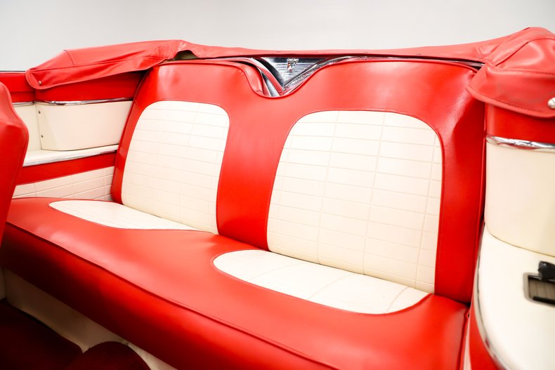 Ford-Fairlane-1956-Raven-Black-Red-16